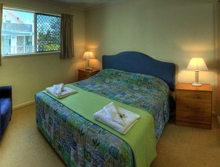 Surfers Beach Resort One - Accommodation Mt Buller 1