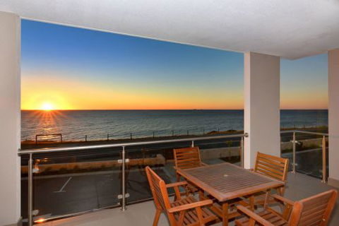 Bunbury Seaview Apartments - Accommodation Mt Buller 2