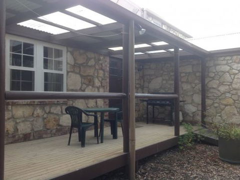 Glendon Beach House - Accommodation Mt Buller 3