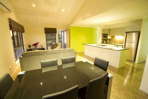 Stockton Rise Country Retreat - Accommodation Mt Buller 2