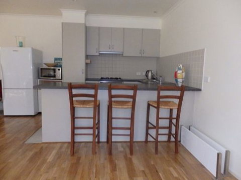 CENTREPOINT UNITS - HEIDELBERG - Accommodation Mt Buller 8