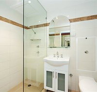 Quality Hotel NOAHaposS On The Beach - Accommodation Mt Buller