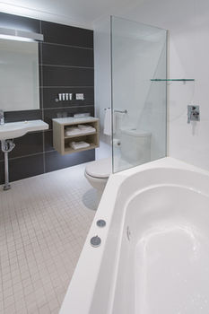 Best Western Plus Apollo International Hotel - Accommodation Mt Buller 1