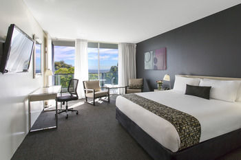 Best Western Plus Apollo International Hotel - Accommodation Mt Buller 4
