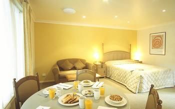 Best Western Plus The Tudor-Box Hill - Accommodation Mt Buller 26