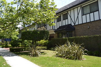 Best Western Plus The Tudor-Box Hill - Accommodation Mt Buller 31