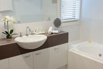Ringwood Royale - Accommodation Mt Buller 10