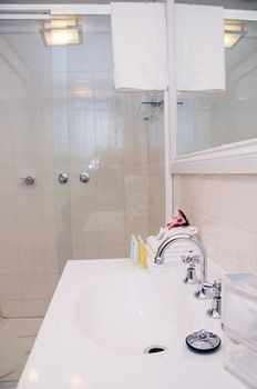 Annie Roe's Luxury Bed & Breakfast - Accommodation Mt Buller 11