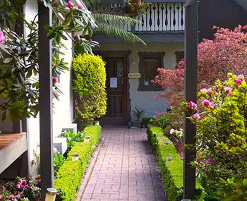 Annie Roe's Luxury Bed & Breakfast - Accommodation Mt Buller 5