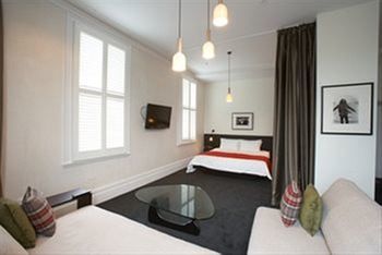 Middle Park Hotel - Accommodation Mt Buller 0