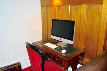 Middle Park Hotel - Accommodation Mt Buller 31