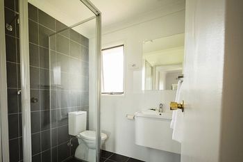 Pokolbin Village - Accommodation Mt Buller 14