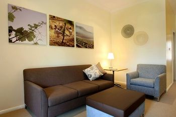 Pokolbin Village - Accommodation Mt Buller 34