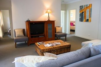 Pokolbin Village - Accommodation Mt Buller 38