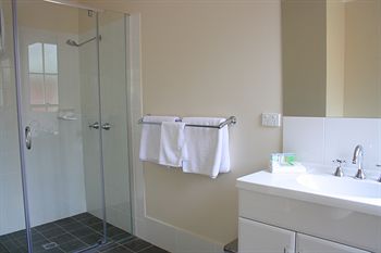 Pokolbin Village - Accommodation Mt Buller 0