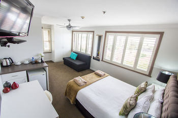 Sinclairs Bondi - Accommodation Mt Buller 6