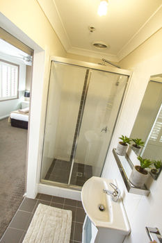 Sinclairs Bondi - Accommodation Mt Buller 7
