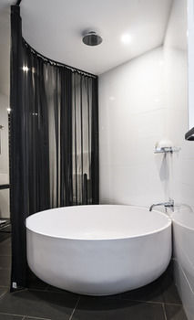 Ovolo 1888 Darling Harbour - Accommodation Mt Buller 11