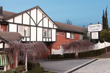 Elizabethan Lodge - Accommodation Mt Buller 9
