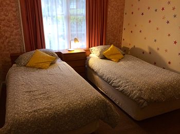 Australian Home Away @ Doncaster Grange Park - Accommodation Mt Buller 5