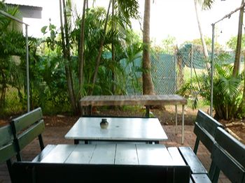 Palm Court Budget Motel Hostel/Backpackers - Accommodation Mt Buller 7