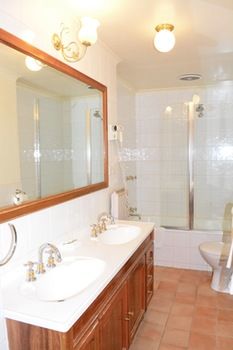 Magnolia Court Boutique Hotel Melbourne - Accommodation Mt Buller 42