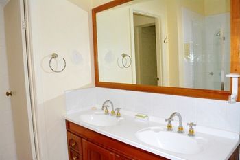 Magnolia Court Boutique Hotel Melbourne - Accommodation Mt Buller 60