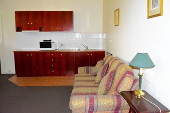 Magnolia Court Boutique Hotel Melbourne - Accommodation Mt Buller 72