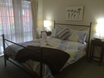 Australian Home Away Ringwood @ Bardia - Accommodation Mt Buller 9