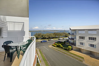 Sandy Shores Luxury Holiday Units - Accommodation Mt Buller 4