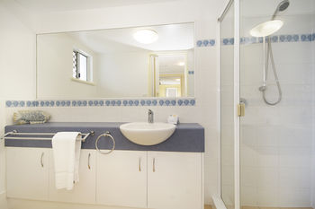 Sandy Shores Luxury Holiday Units - Accommodation Mt Buller 7