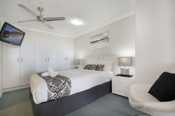 Sandy Shores Luxury Holiday Units - Accommodation Mt Buller 16