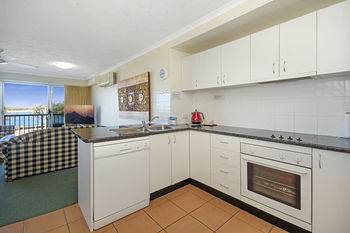 Sandy Shores Luxury Holiday Units - Accommodation Mt Buller 23