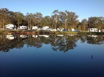 Australian Motor Homes Tourist Park - Accommodation Mt Buller 4