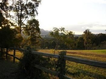 Elfin Hill Country Accommodation - Accommodation Mt Buller 3