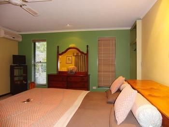 Noosa Edge Nudist Retreat - Accommodation Mt buller 5