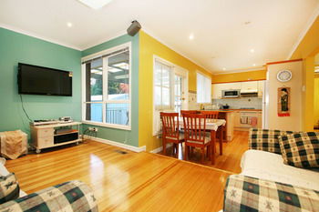 Roseland Holiday House - Accommodation Mt Buller 9
