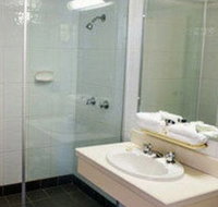 Newcastle Beach Hotel - Accommodation Mt Buller
