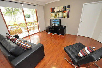Balmain 12 Foy Furnished Apartment - Accommodation Mt Buller 3