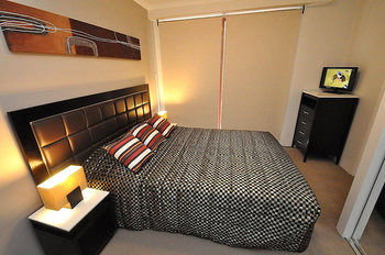 Balmain 12 Foy Furnished Apartment - Accommodation Mt Buller 4
