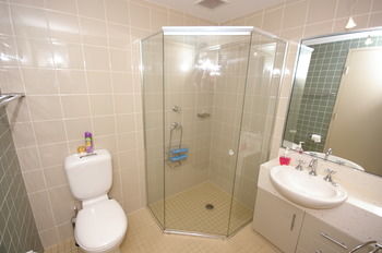 Balmain 704 Mar Furnished Apartment - Accommodation Mt Buller 2