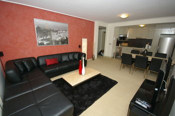 Balmain 704 Mar Furnished Apartment - Accommodation Mt Buller 7