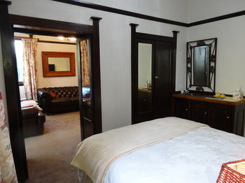Corner Manor Leura - Accommodation Mt Buller 29