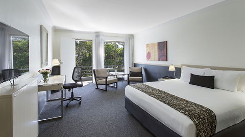 BEST WESTERN PLUS Apollo International Hotel - Accommodation Mt Buller 7