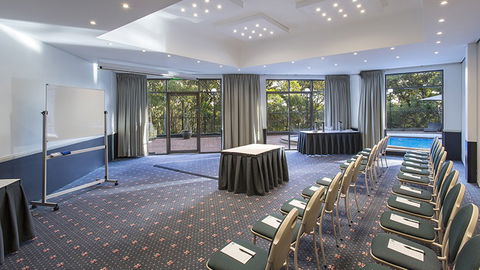 BEST WESTERN PLUS Apollo International Hotel - Accommodation Mt Buller 14