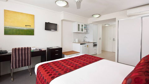 BEST WESTERN PLUS Cairns Central Apartments - Accommodation Mt Buller 1