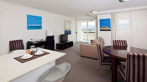 BEST WESTERN PLUS Cairns Central Apartments - Accommodation Mt Buller 2