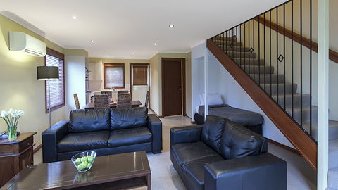 BEST WESTERN Colonial Village Motel - Accommodation Mt Buller 1
