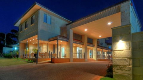 BEST WESTERN PLUS Kalbarri Edge Resort - Accommodation Mt Buller 3