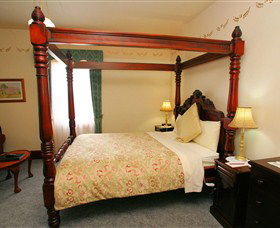 Lodge On Elizabeth - The - Accommodation Mt Buller 3